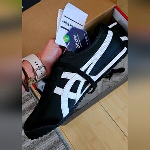 Tiger Men's tennis shoes